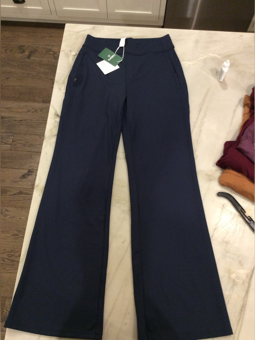 HALARA Navy Wide-Leg Women's Pants